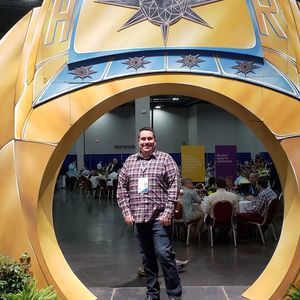 Meet your Posher, Fernando